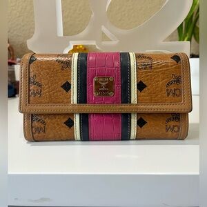 MCM COGNAC VISETOS LONG TRIFOLD WALLET